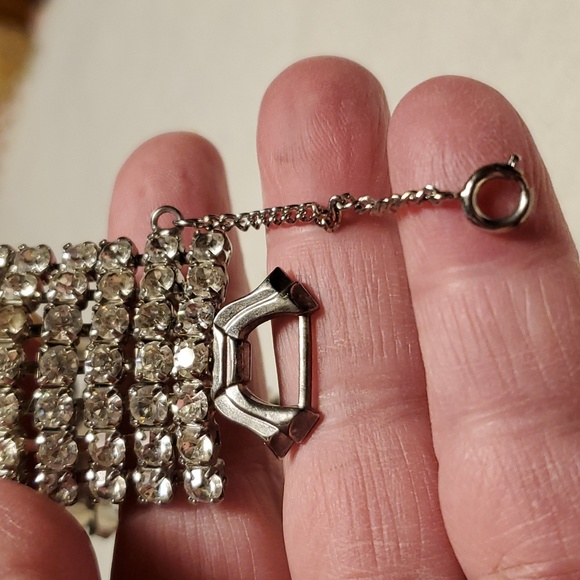 Weiss Rhinstone Bracelet - Picture 5 of 9
